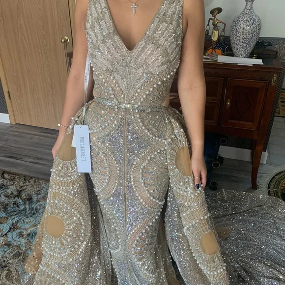 Custom Gown - Picture 3 of 12